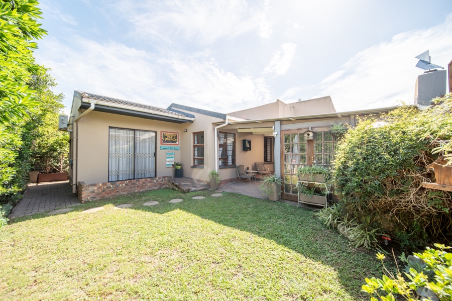 3 Bedroom Property for Sale in Abbotsford Eastern Cape